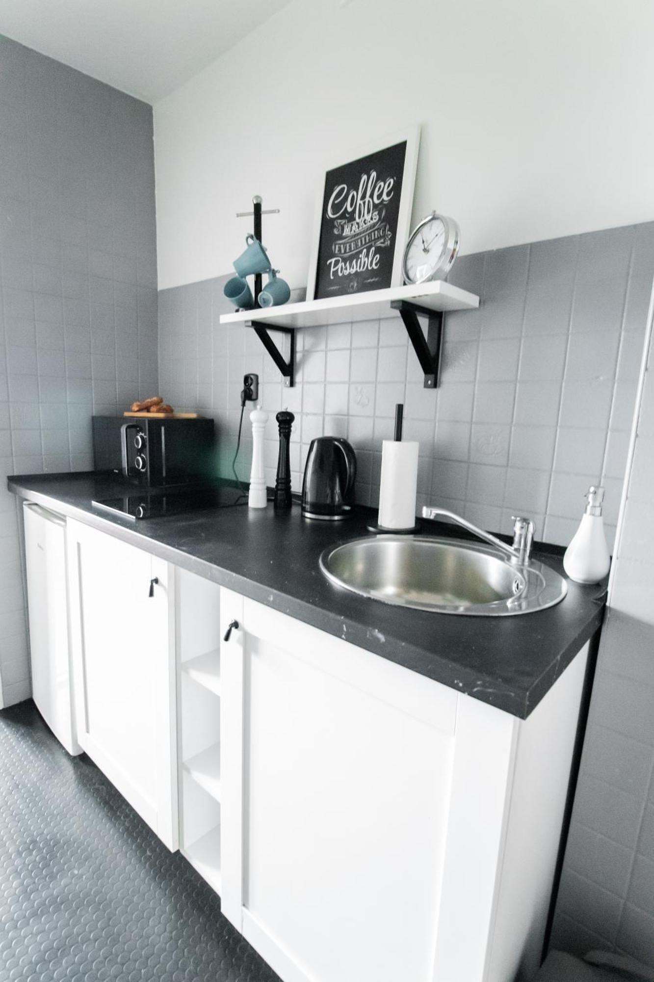 Piotrapartments - Daleka Cozy Train&Airport Apartment Варшава Екстер'єр фото