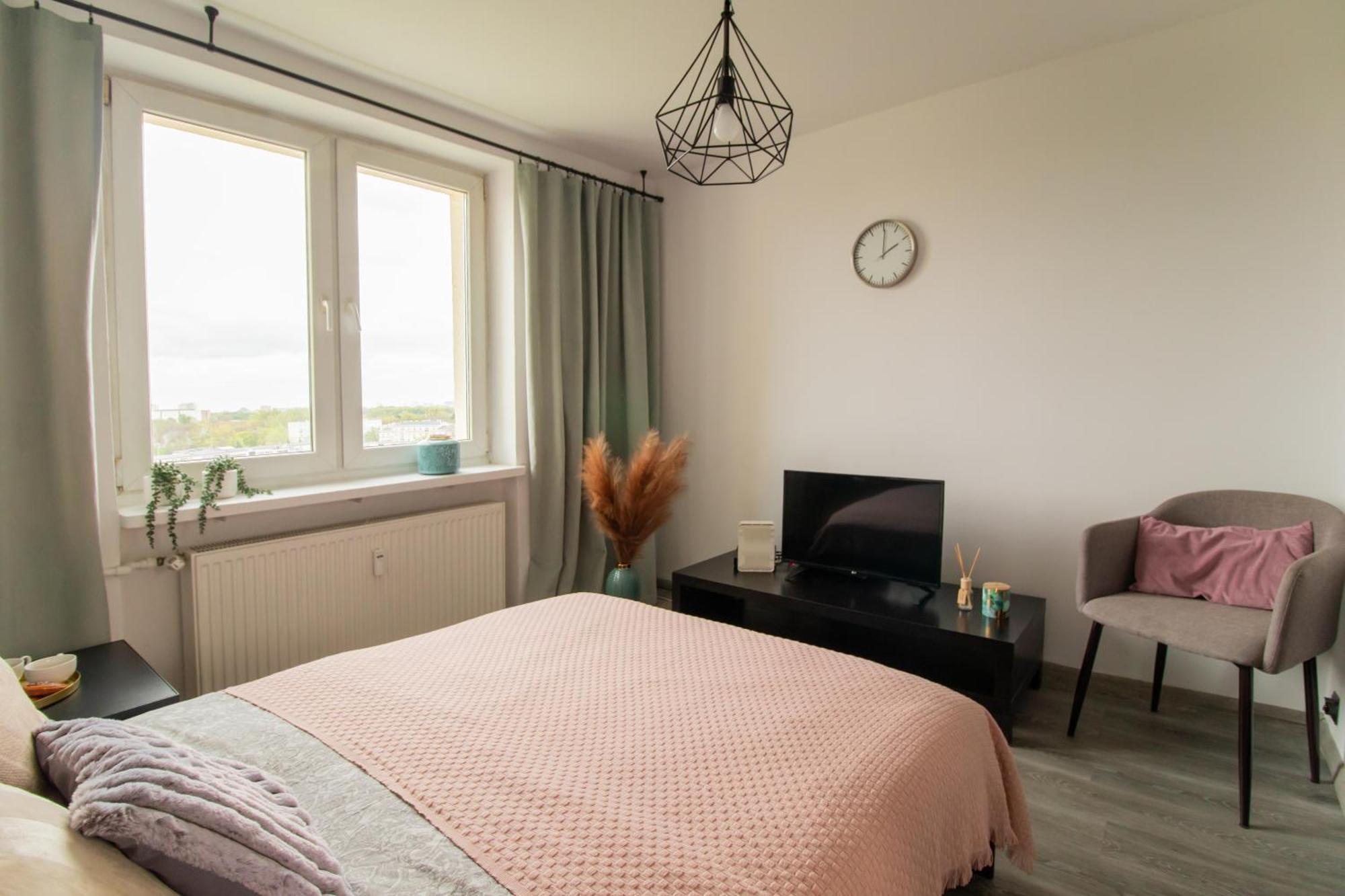 Piotrapartments - Daleka Cozy Train&Airport Apartment Варшава Екстер'єр фото