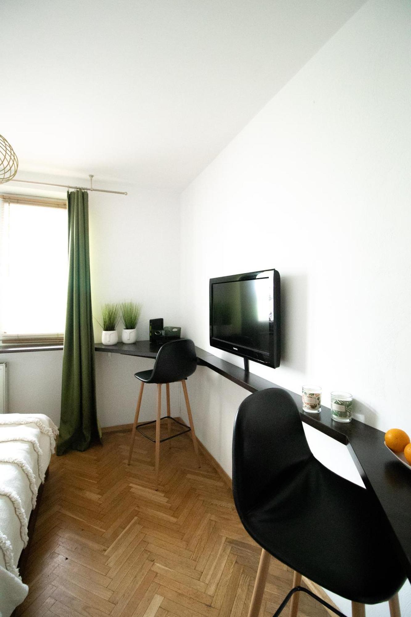 Piotrapartments - Daleka Cozy Train&Airport Apartment Варшава Екстер'єр фото