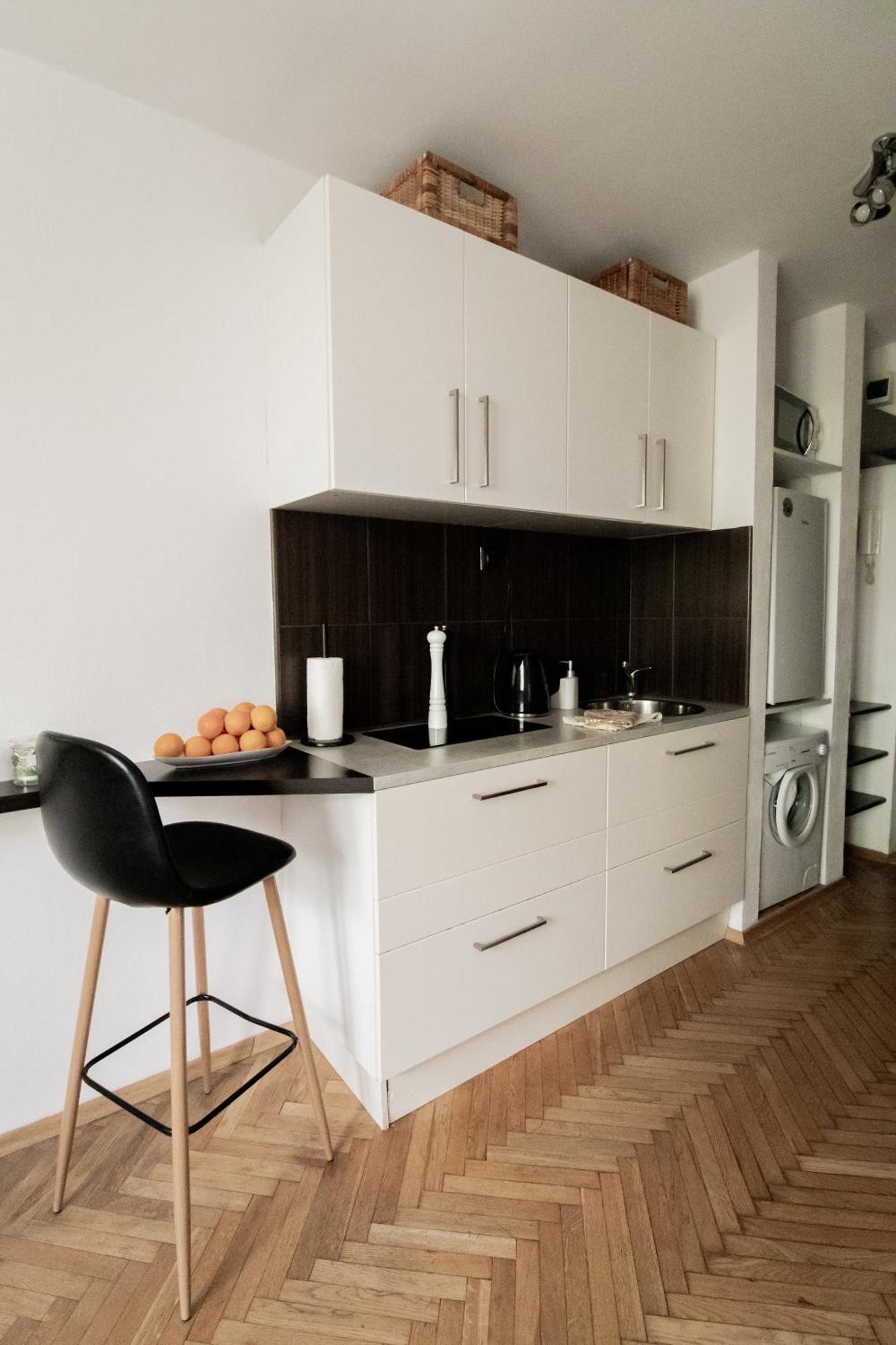 Piotrapartments - Daleka Cozy Train&Airport Apartment Варшава Екстер'єр фото