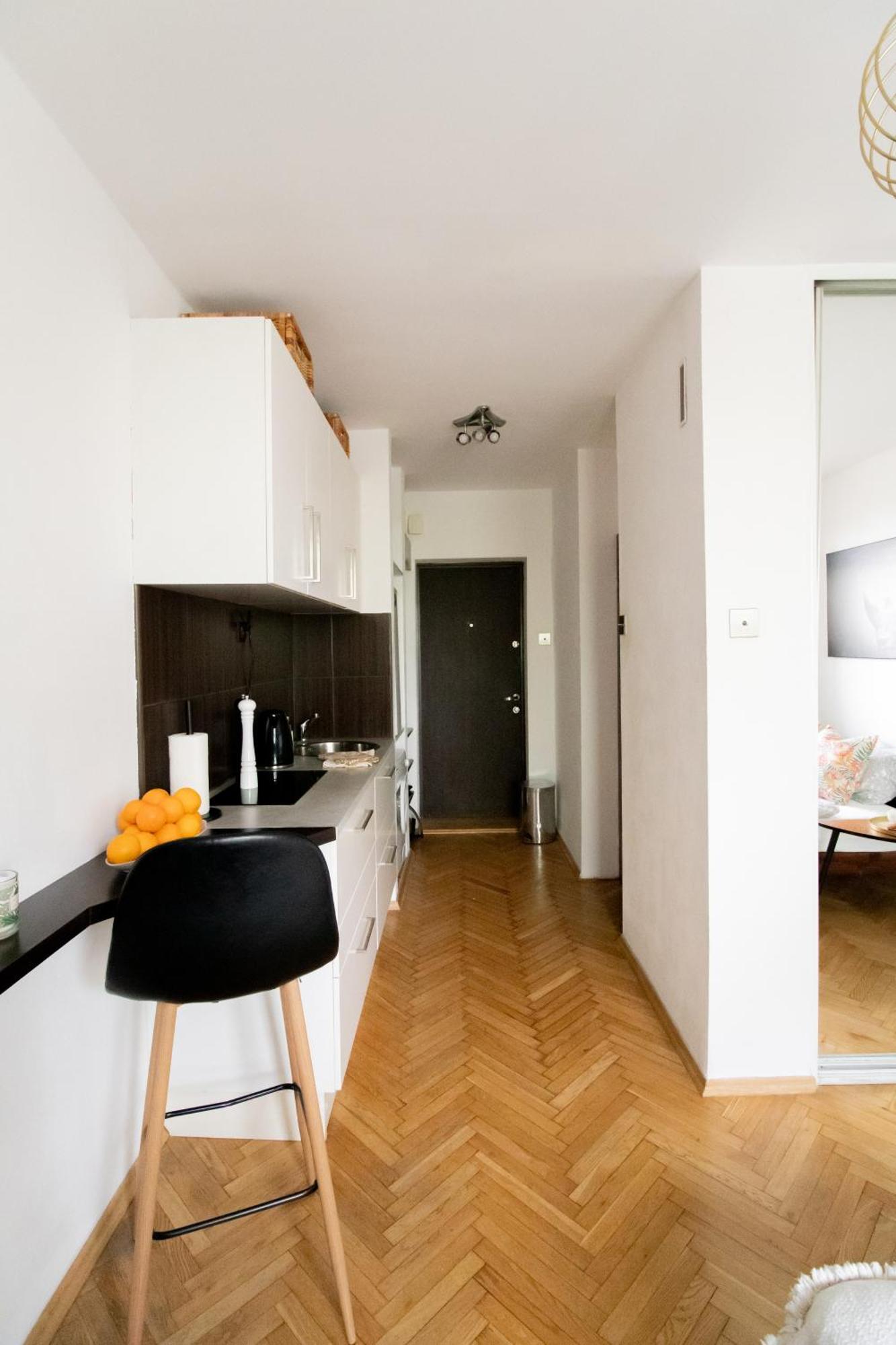 Piotrapartments - Daleka Cozy Train&Airport Apartment Варшава Екстер'єр фото