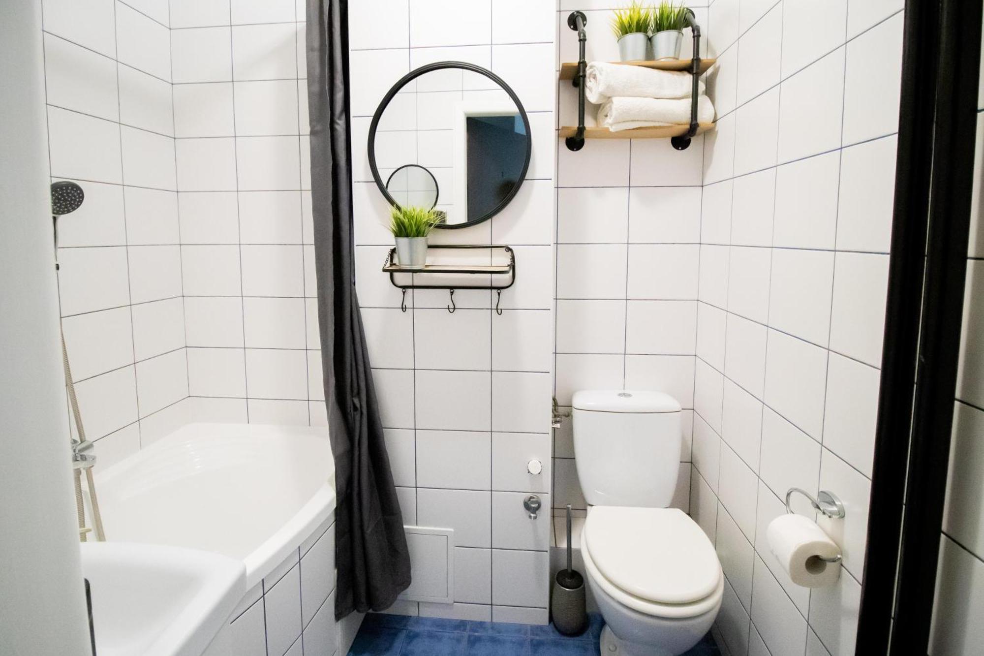Piotrapartments - Daleka Cozy Train&Airport Apartment Варшава Екстер'єр фото